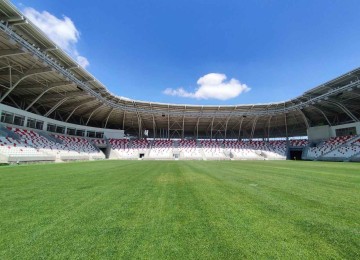 Karaman Stadyumu Yapım İşi Tamamlandı…